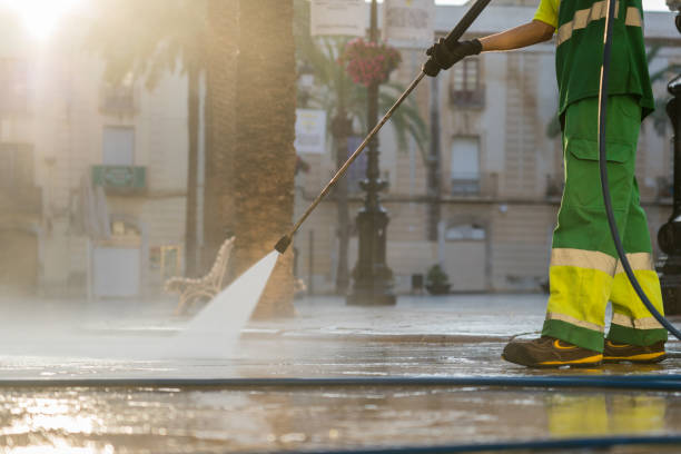 Pressure Washing Contractors in Coral Terrace, FL